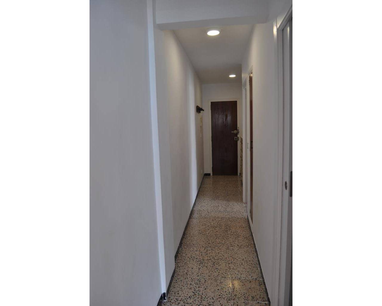 Alquiler a largo plazo - Apartment / Flat - Villajoyosa - Playa Centro