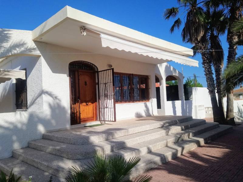 Villa - Sale - Villajoyosa - Varadero/ Estudiantes beach